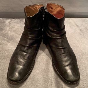 John Varvatos Leather Boots Men’s 9